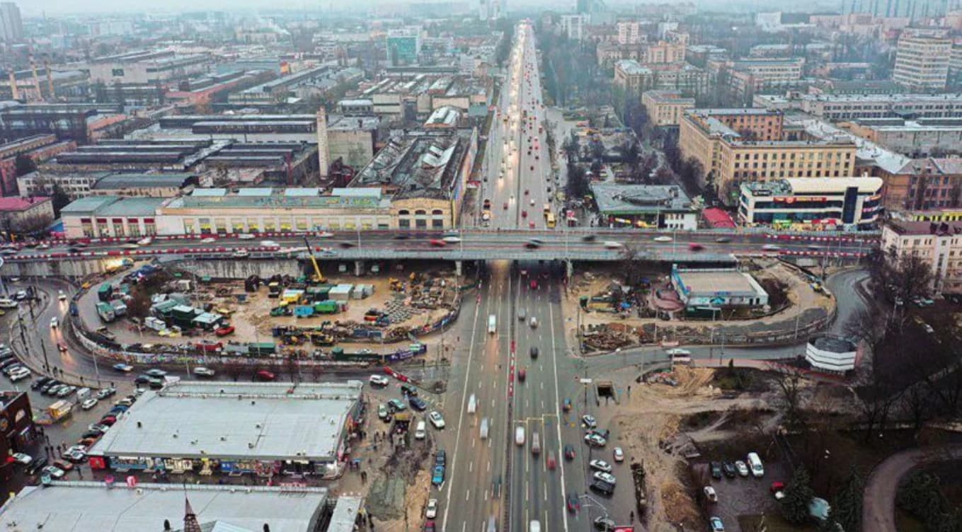 Проспект Берестейський в районі Шулявки у Києві. (kyivcity.gov.ua)