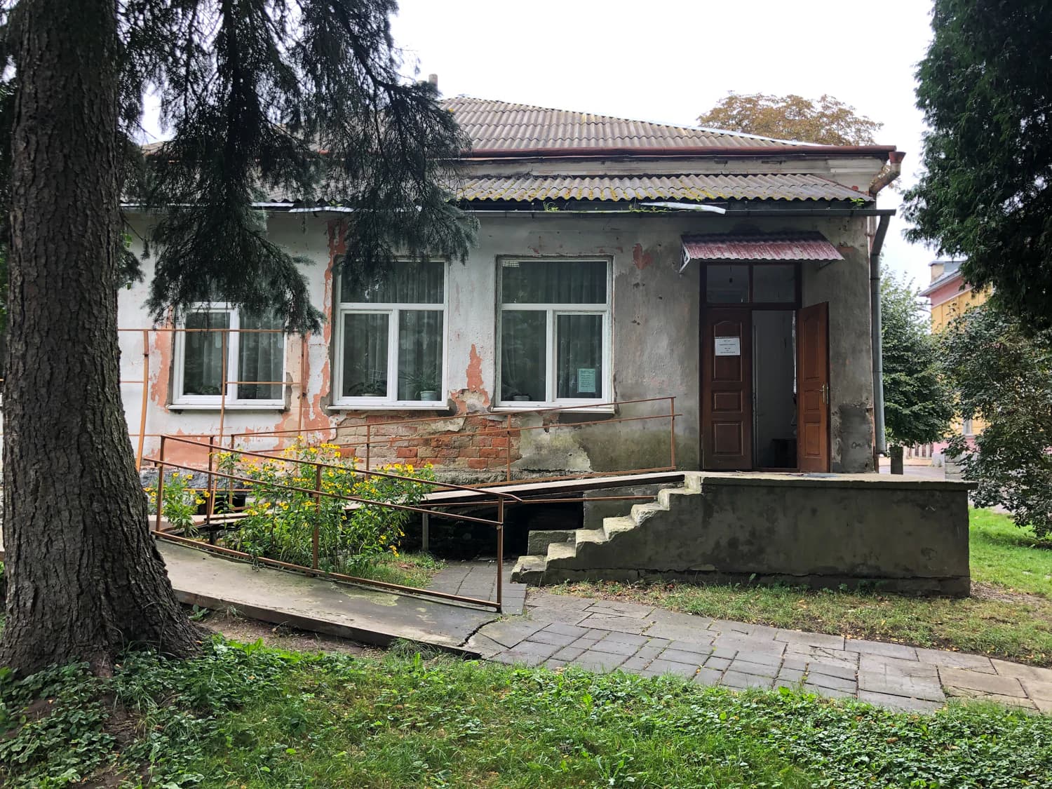 Дитяча бібліотека у місті Городок, вересень 2023 року