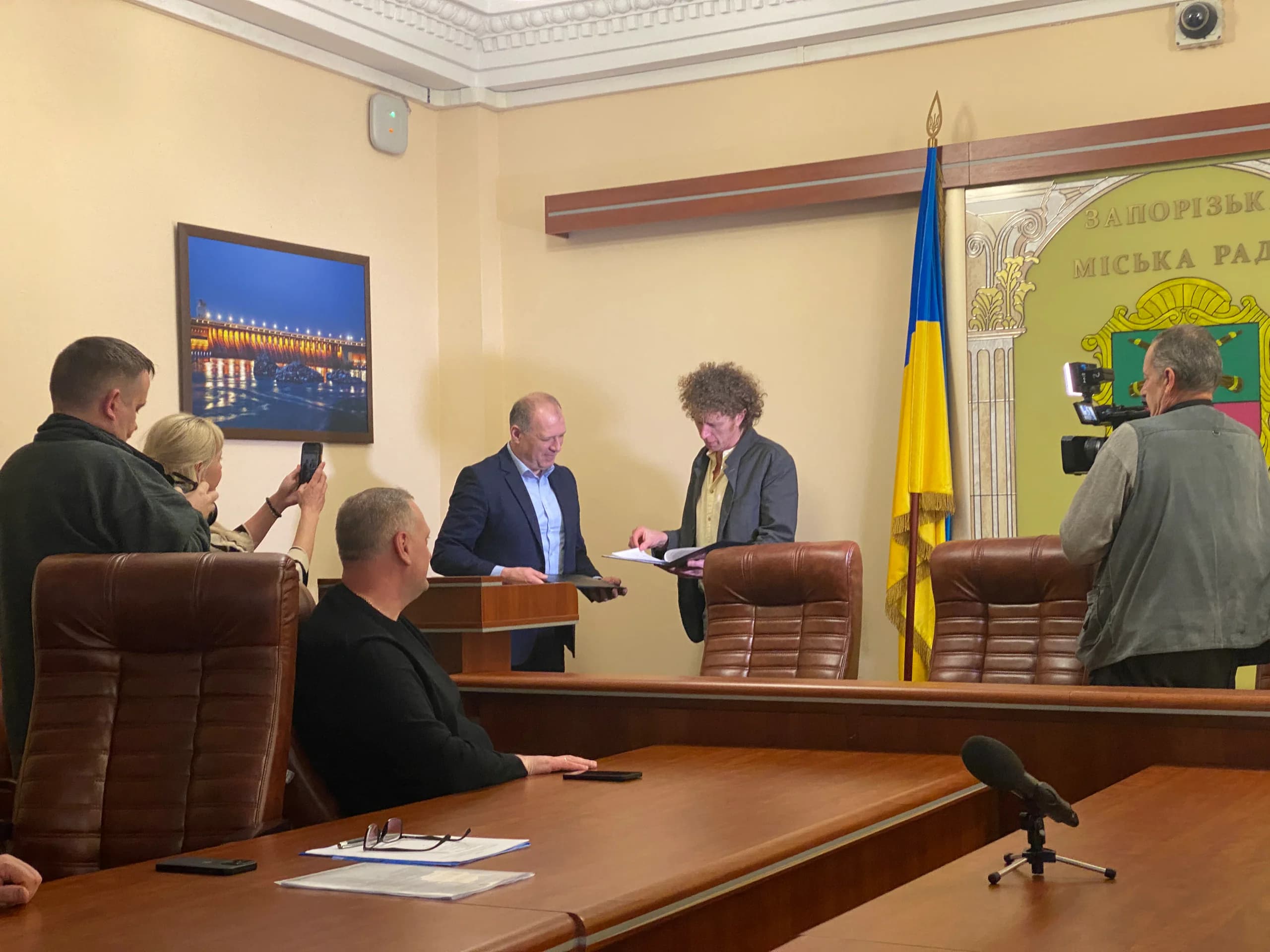 Підписання меморандуму про співпрацю між ГО «Урбаністична коаліція Ro3kvit» і Запорізькою міською радою